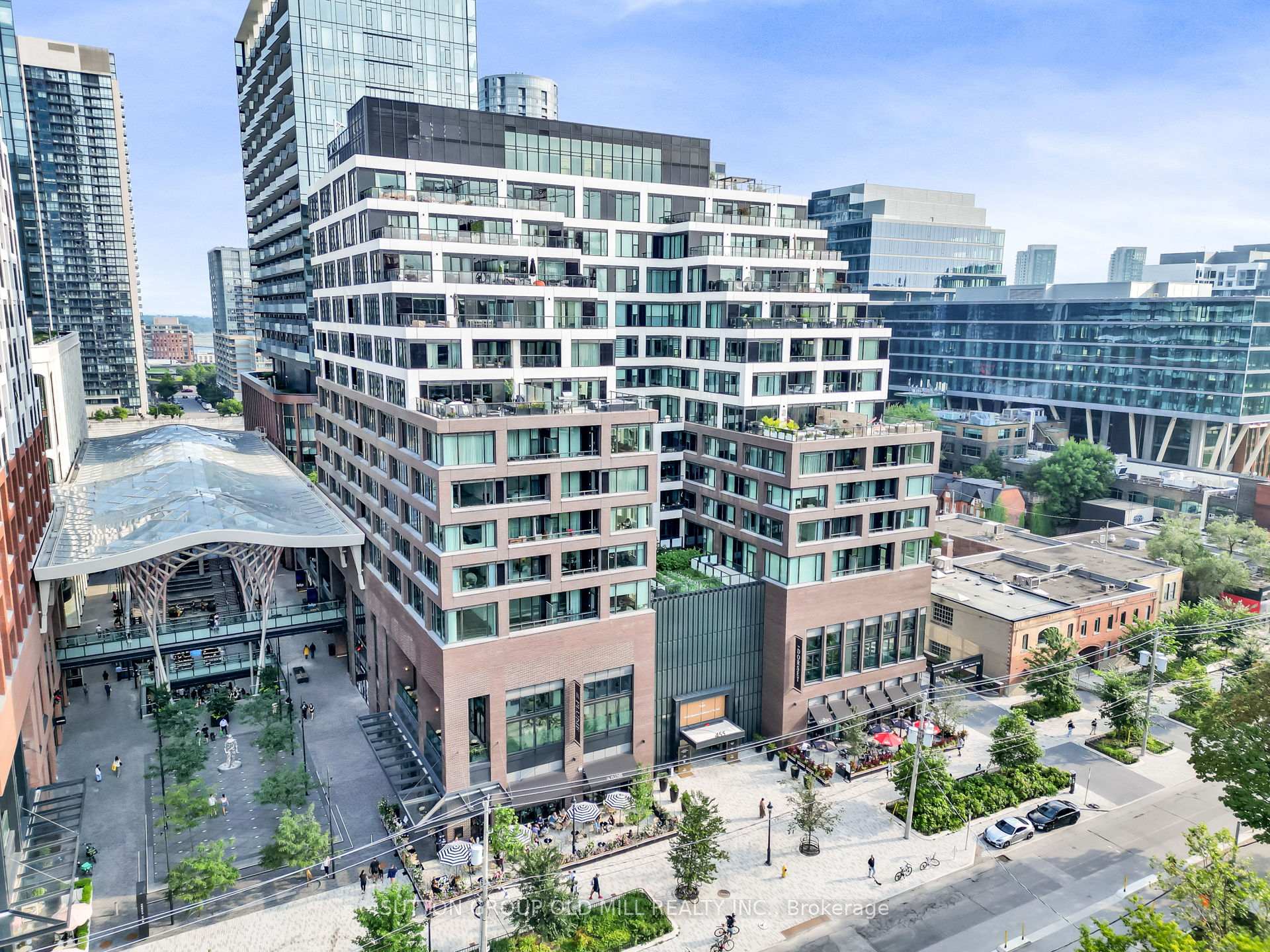 711 - 455 Wellington Street W, Toronto 3