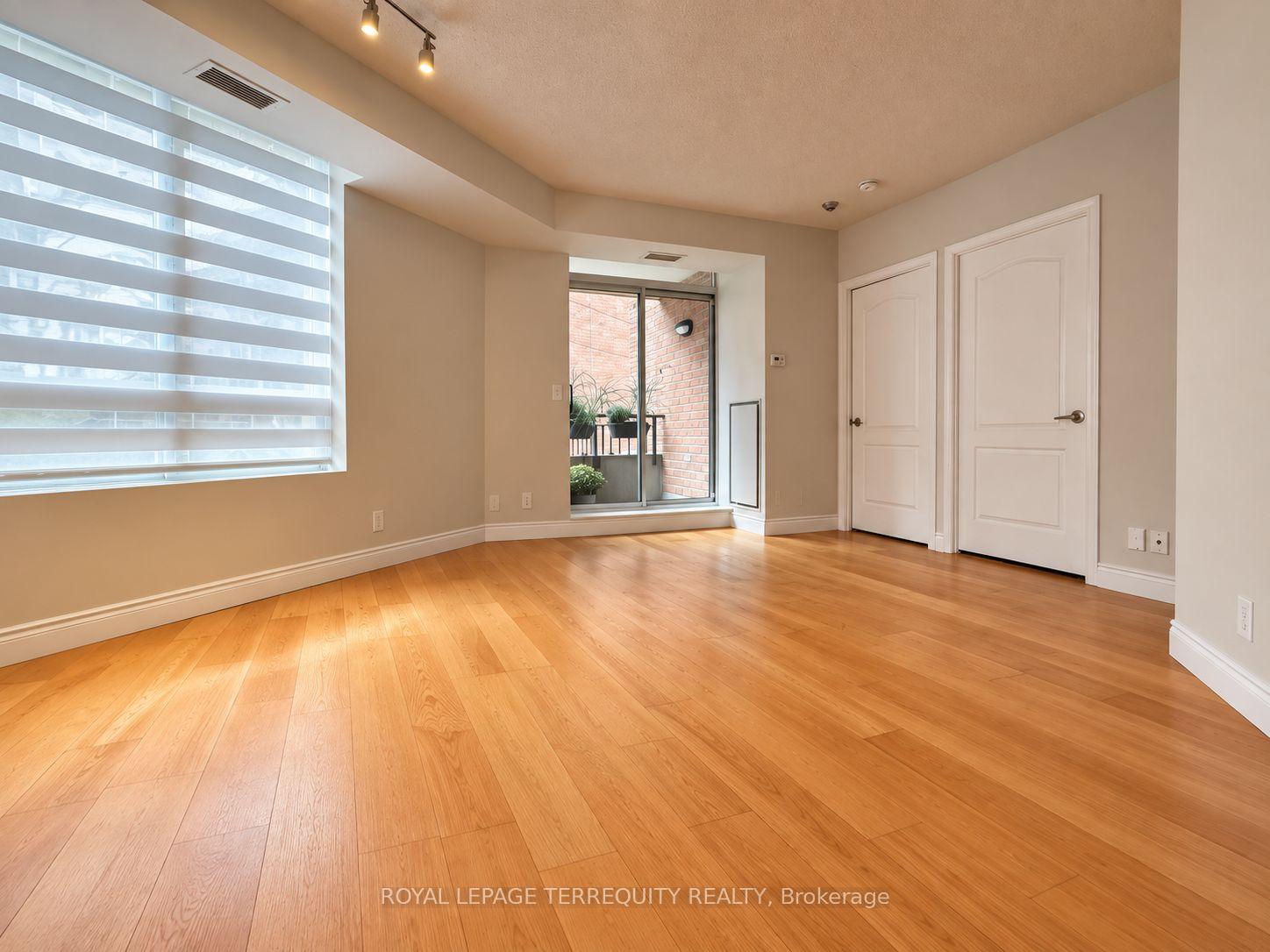 304 - 20 Collier Street, Toronto 5