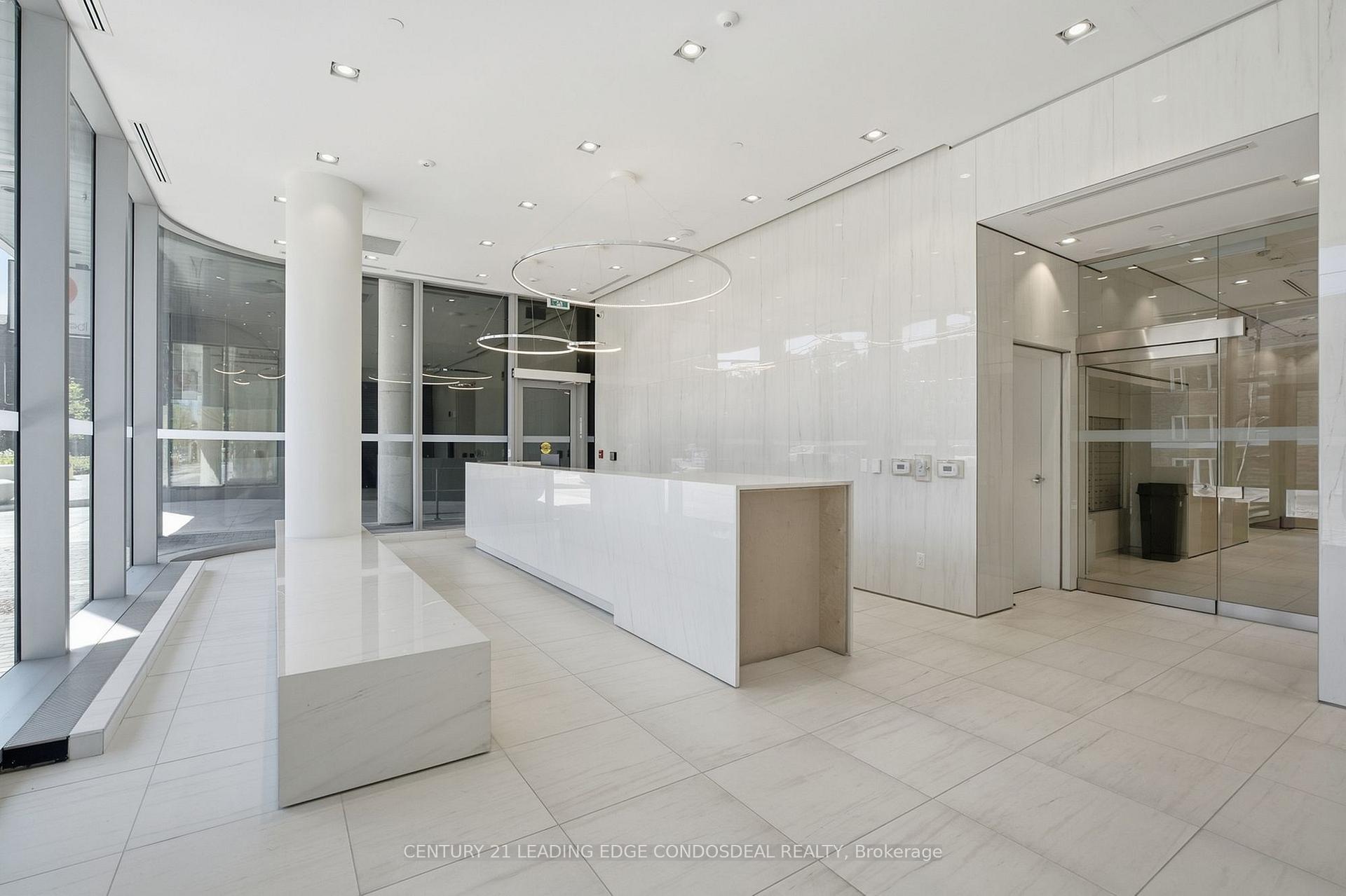 207 - 322 Dupont Street, Toronto 5
