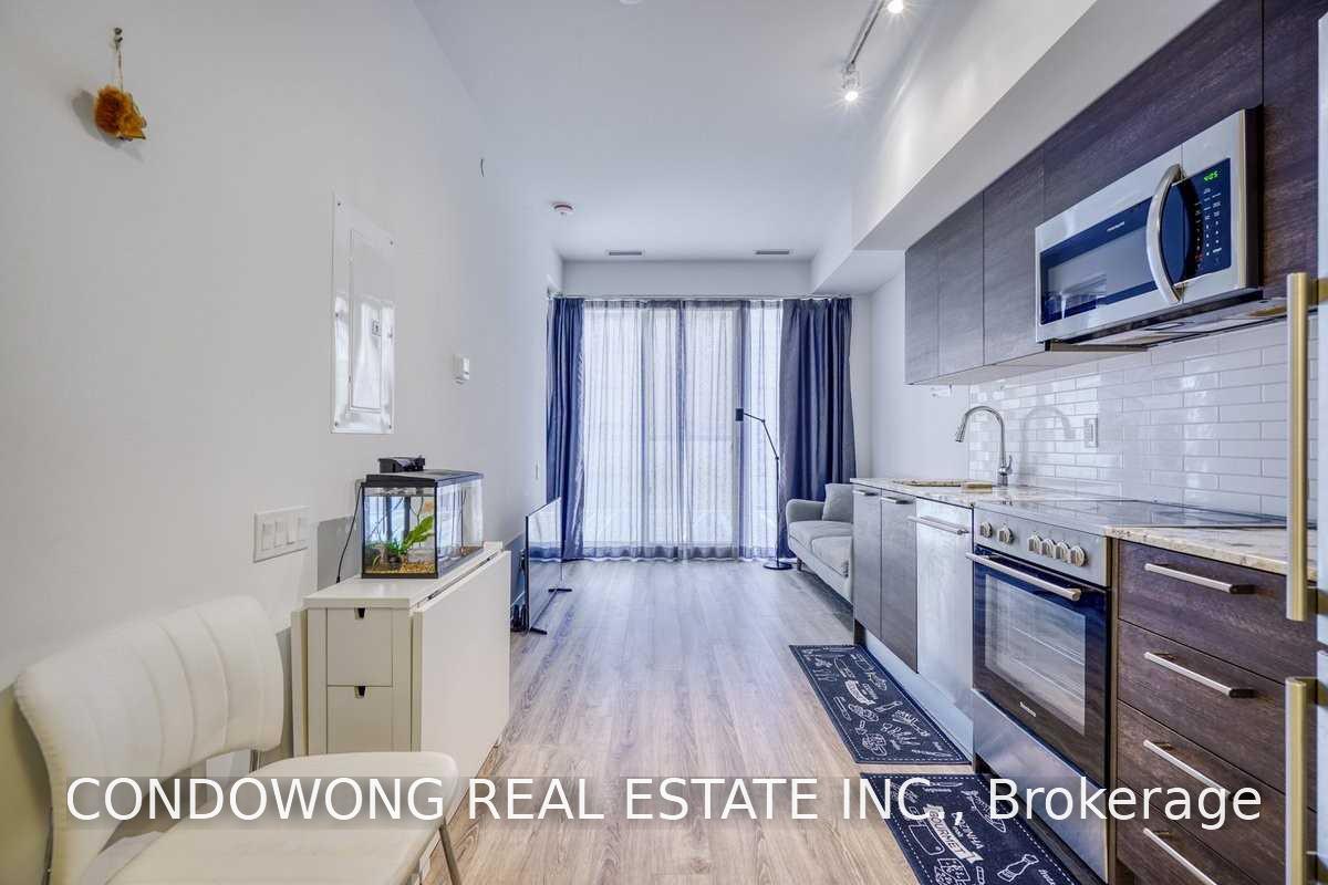 310 - 28 Wellesley Street E, Toronto 4