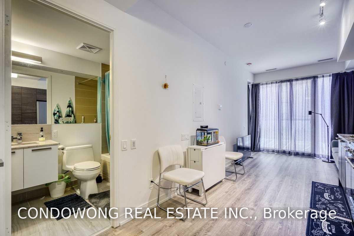 310 - 28 Wellesley Street E, Toronto 5