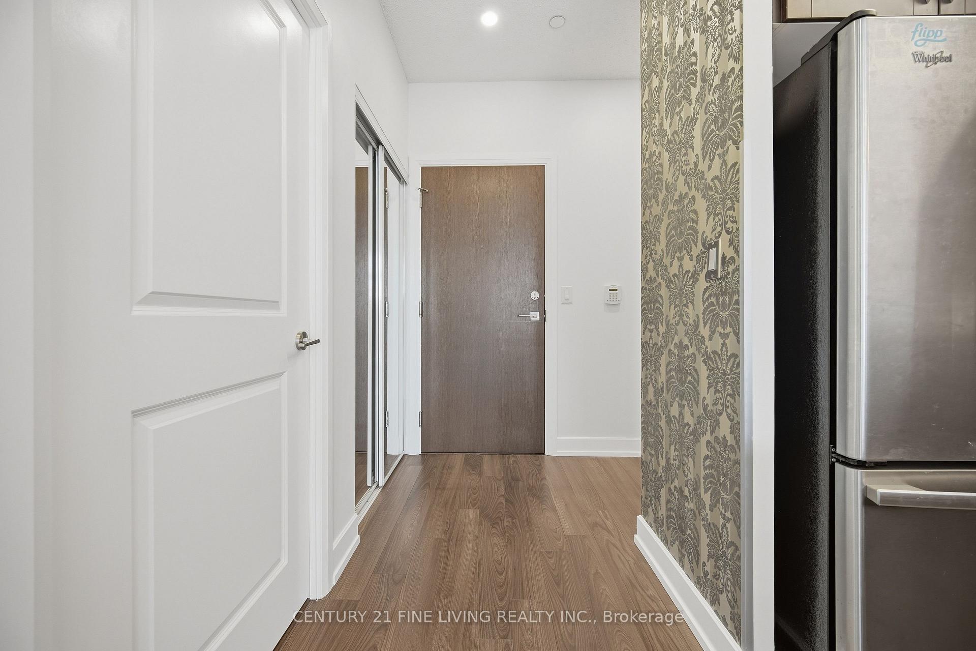 207 - 6 Eva Road, Toronto 4
