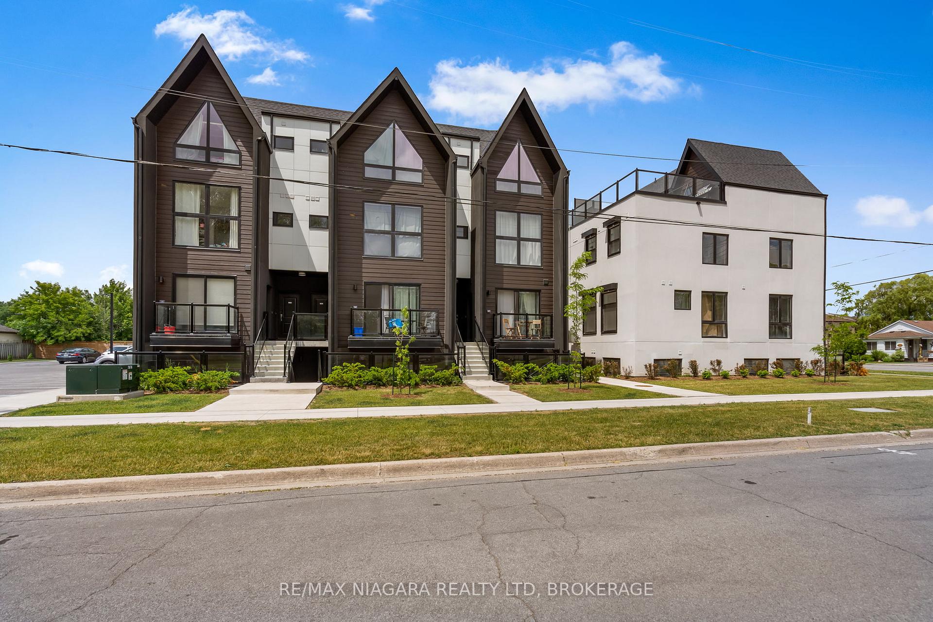 209 - 7277 Wilson Crescent, Niagara Falls 3