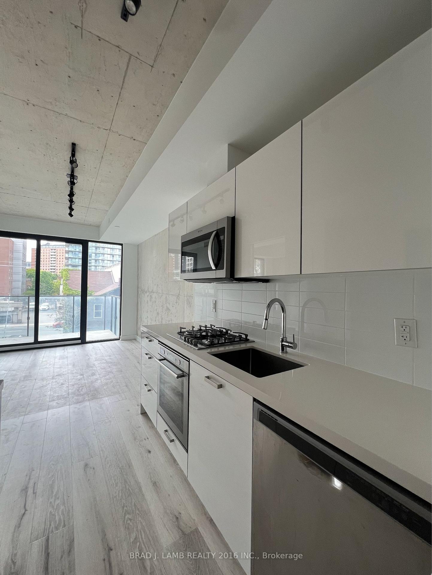 303 - 55 Ontario Street, Toronto 2