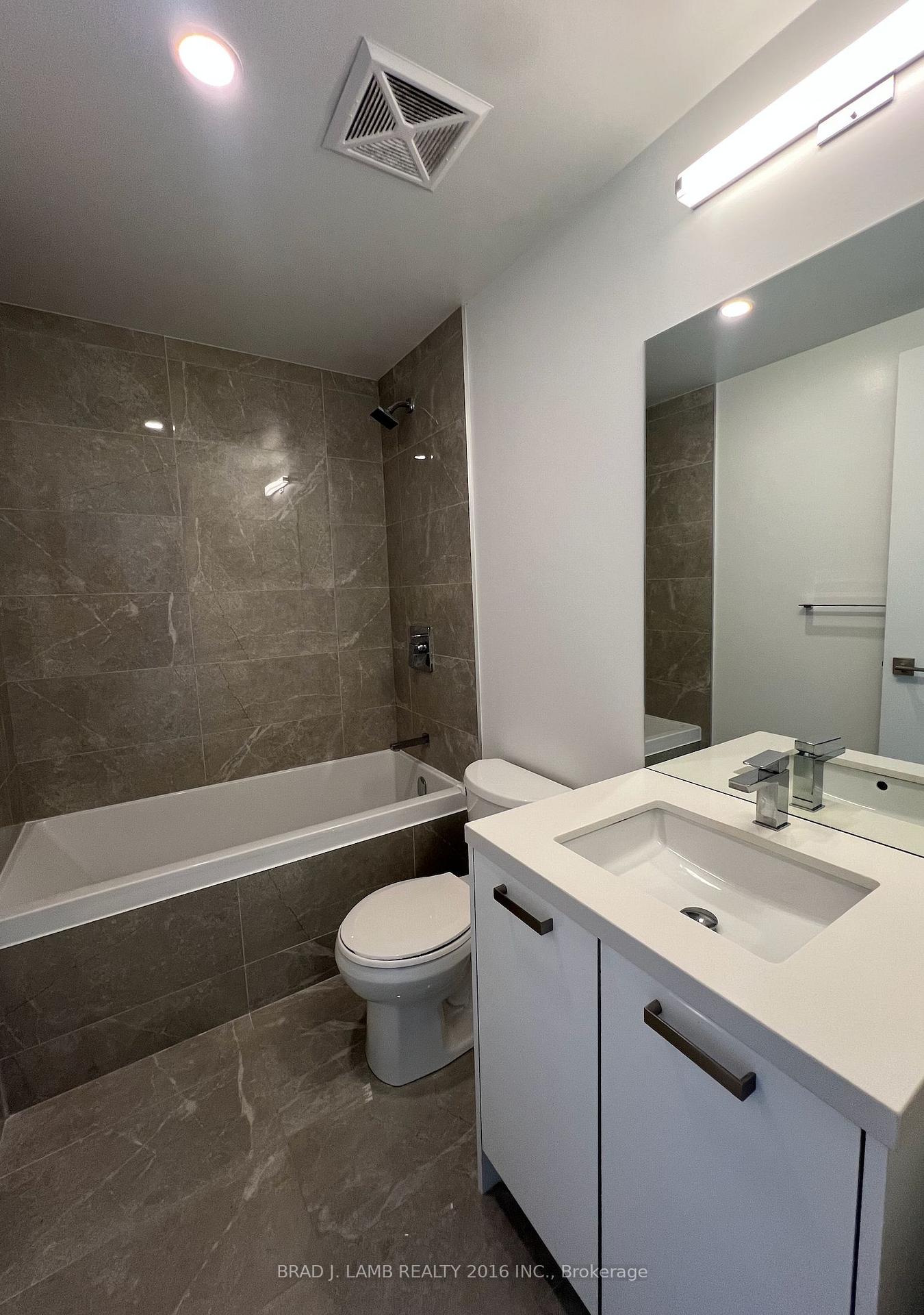 303 - 55 Ontario Street, Toronto 5