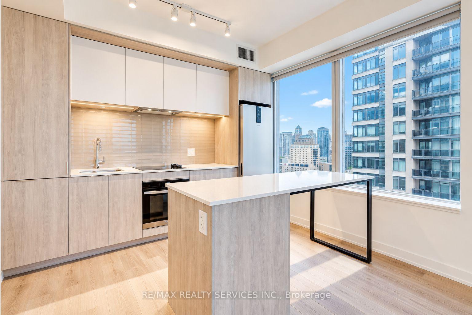 2408 - 395 Square One Drive, Mississauga 2