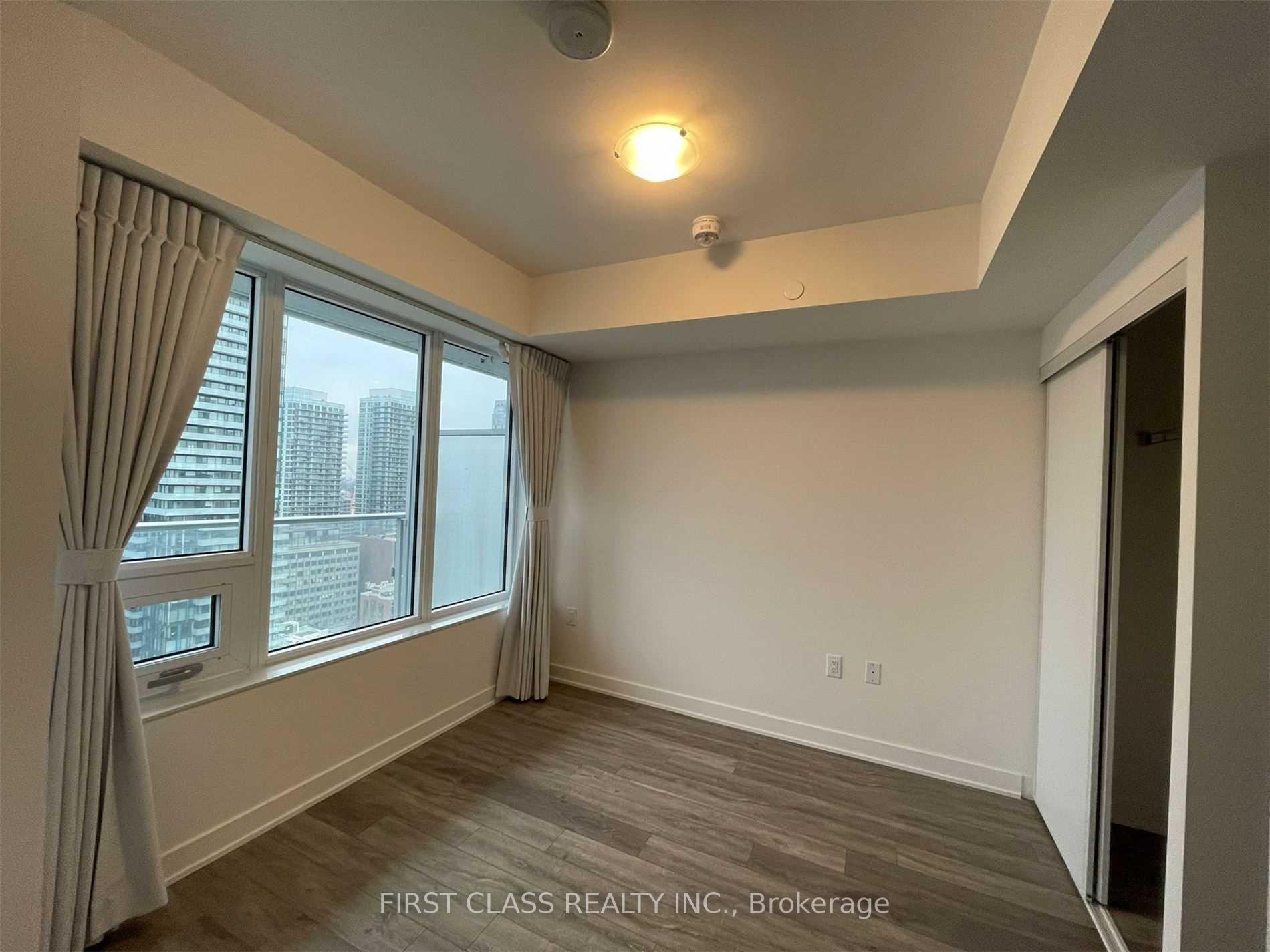 2608 - 195 Redpath Avenue, Toronto 4