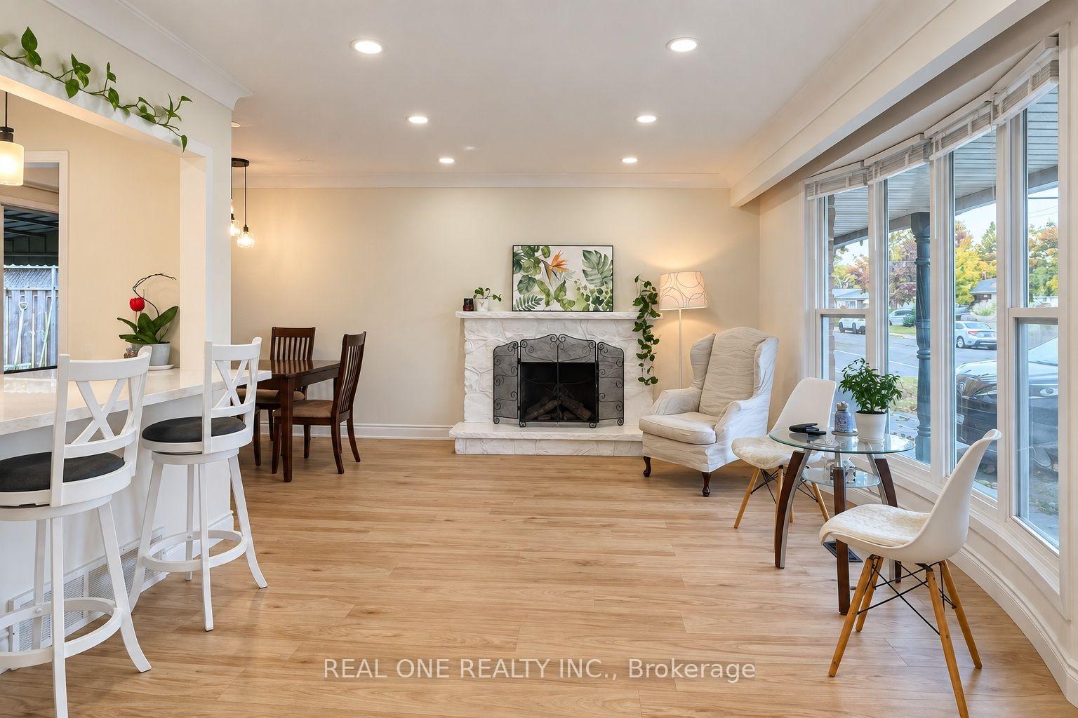 Upper - 41 Marlowe Drive, Hamilton 2
