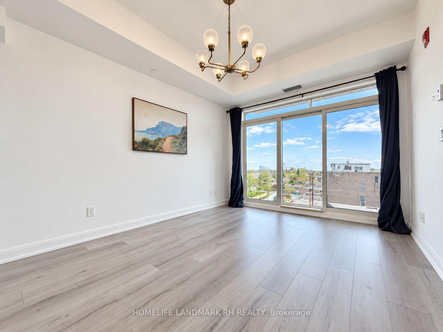 512 - 385 Osler Street, Toronto 3