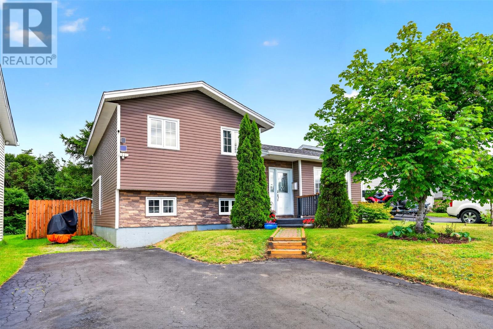 12 Leger Crescent Mount Pearl Newfoundland And Labrador Canada Sale residential   BlueKey Realty Inc.