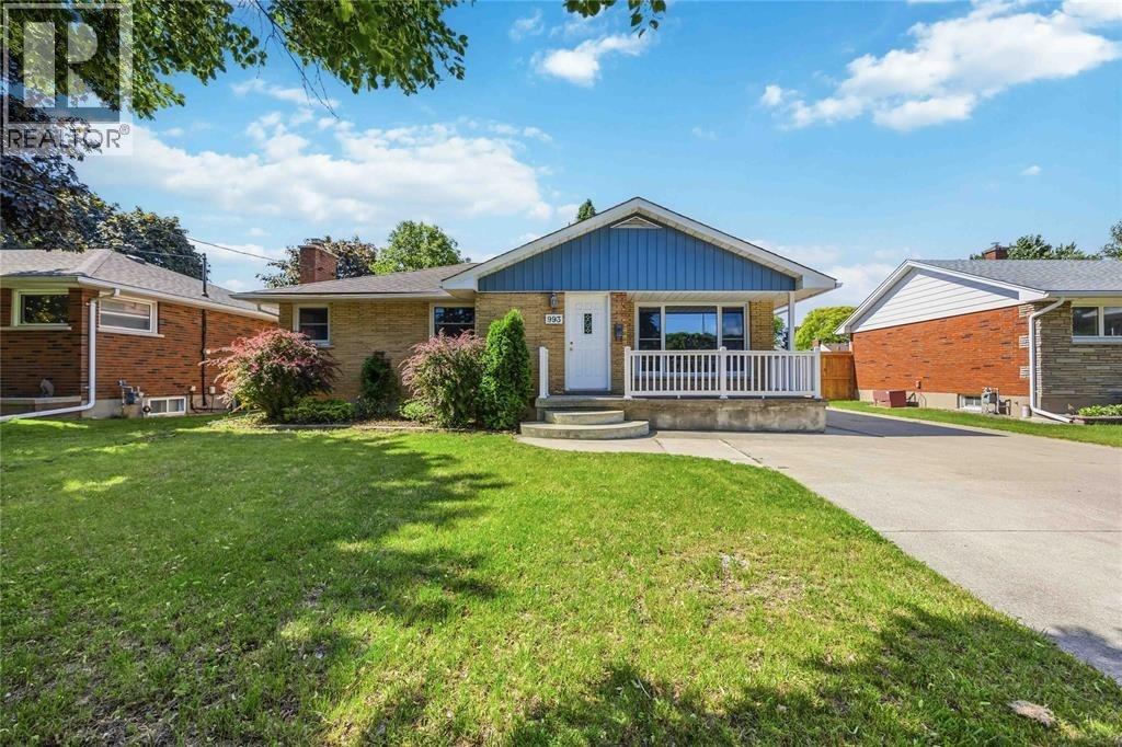 993 HIGHWAY DRIVE Unit# UPPER, Sarnia