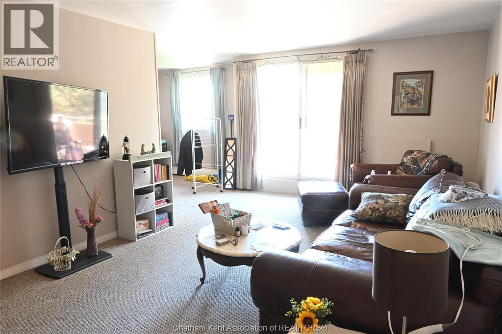 65 Baldoon ROAD Unit# 11, Chatham 2