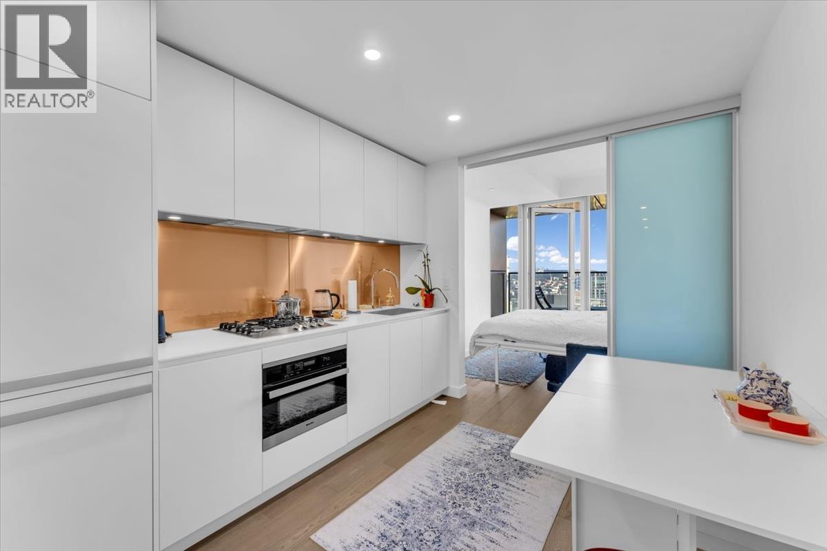 4510 1480 HOWE STREET, Vancouver 2