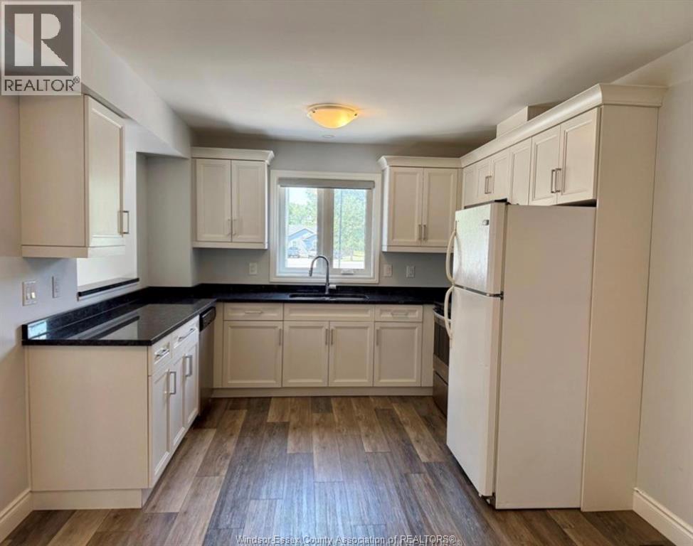204 BEECHWOOD DRIVE Unit# 4, Lakeshore 5