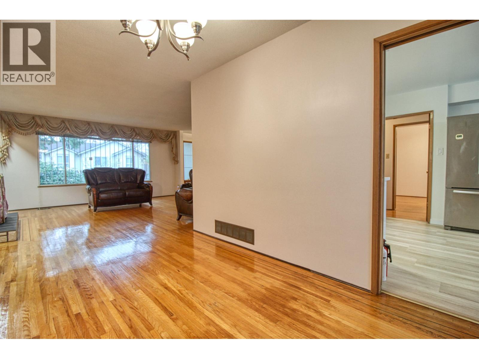 Top 904 E 52ND AVENUE, Vancouver 5