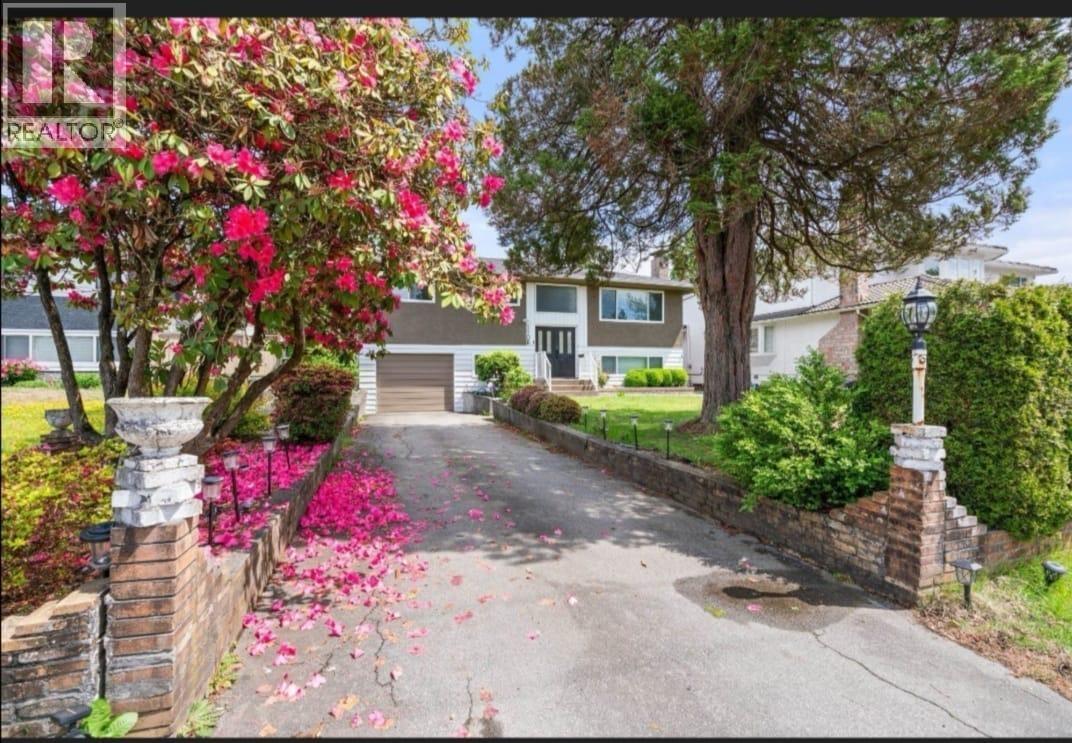 Upper 1106 DUTHIE AVENUE, Burnaby 4