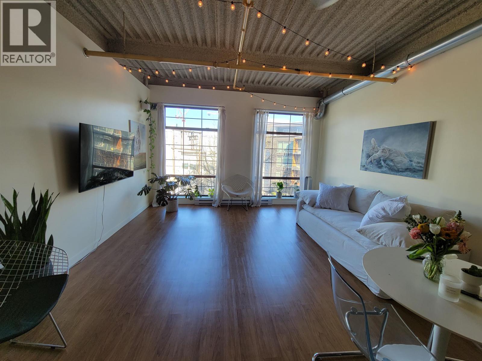 217 237 E 4TH AVENUE, Vancouver 2