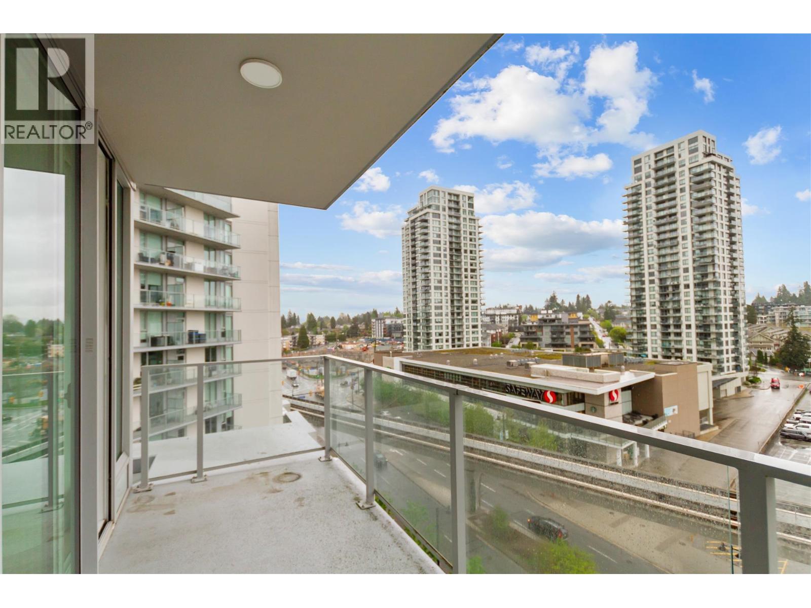 707 567 CLARKE ROAD, Coquitlam 4