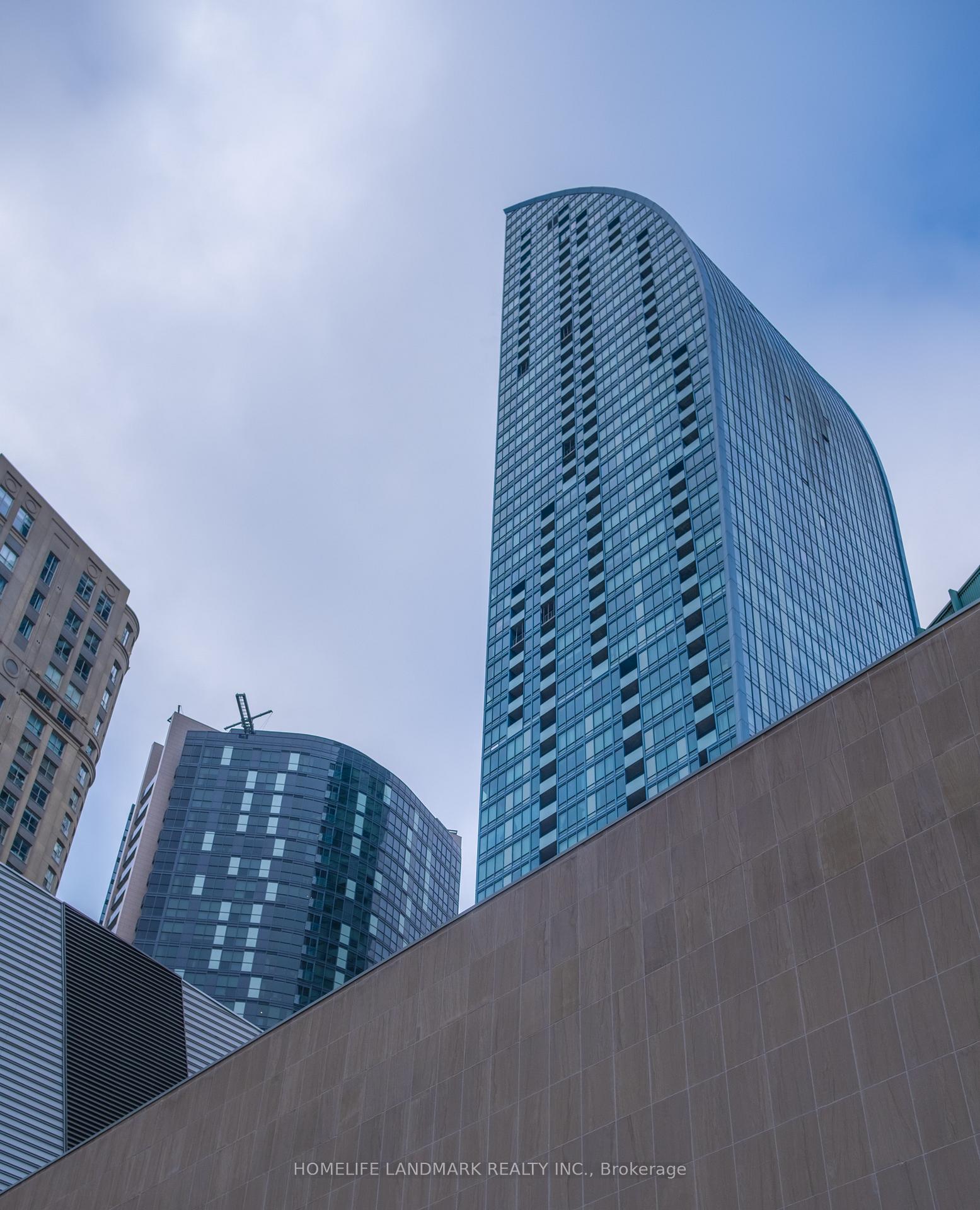 2910 - 8 The Esplanade, Toronto