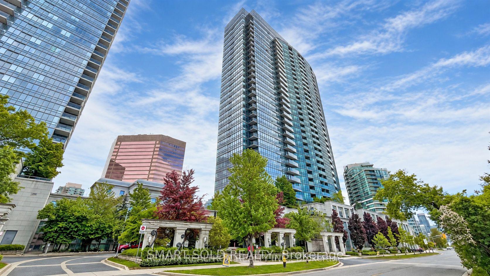 2413 - 15 Greenview Avenue, Toronto 2