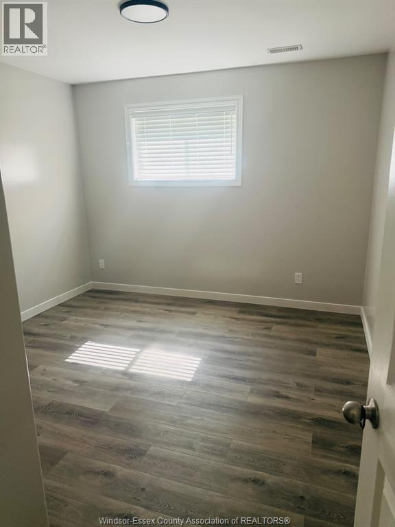 211 BRANTON Unit# LOWER, Lakeshore 2