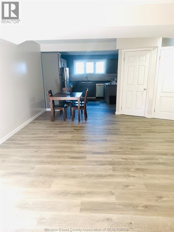 211 BRANTON Unit# LOWER, Lakeshore 3