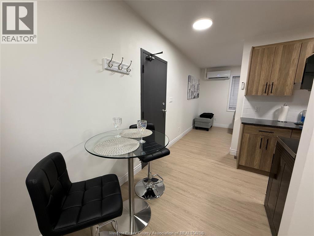 808 OTTAWA STREET Unit# 3, Windsor 3
