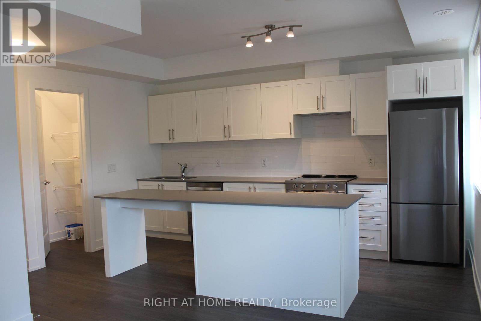 249 - 1075 Douglas Mccurdy Common, Mississauga 3
