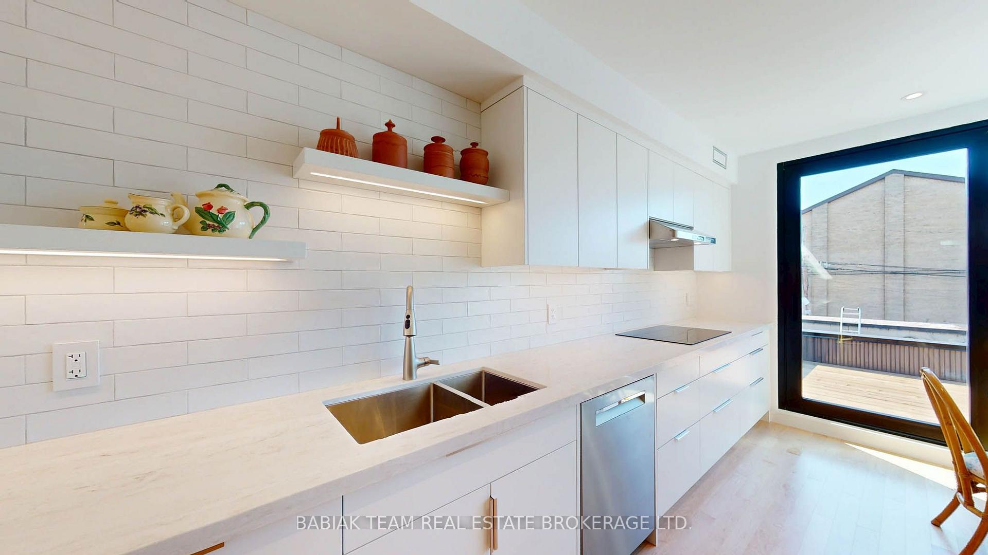Upper - 149 Maria Street, Toronto 4