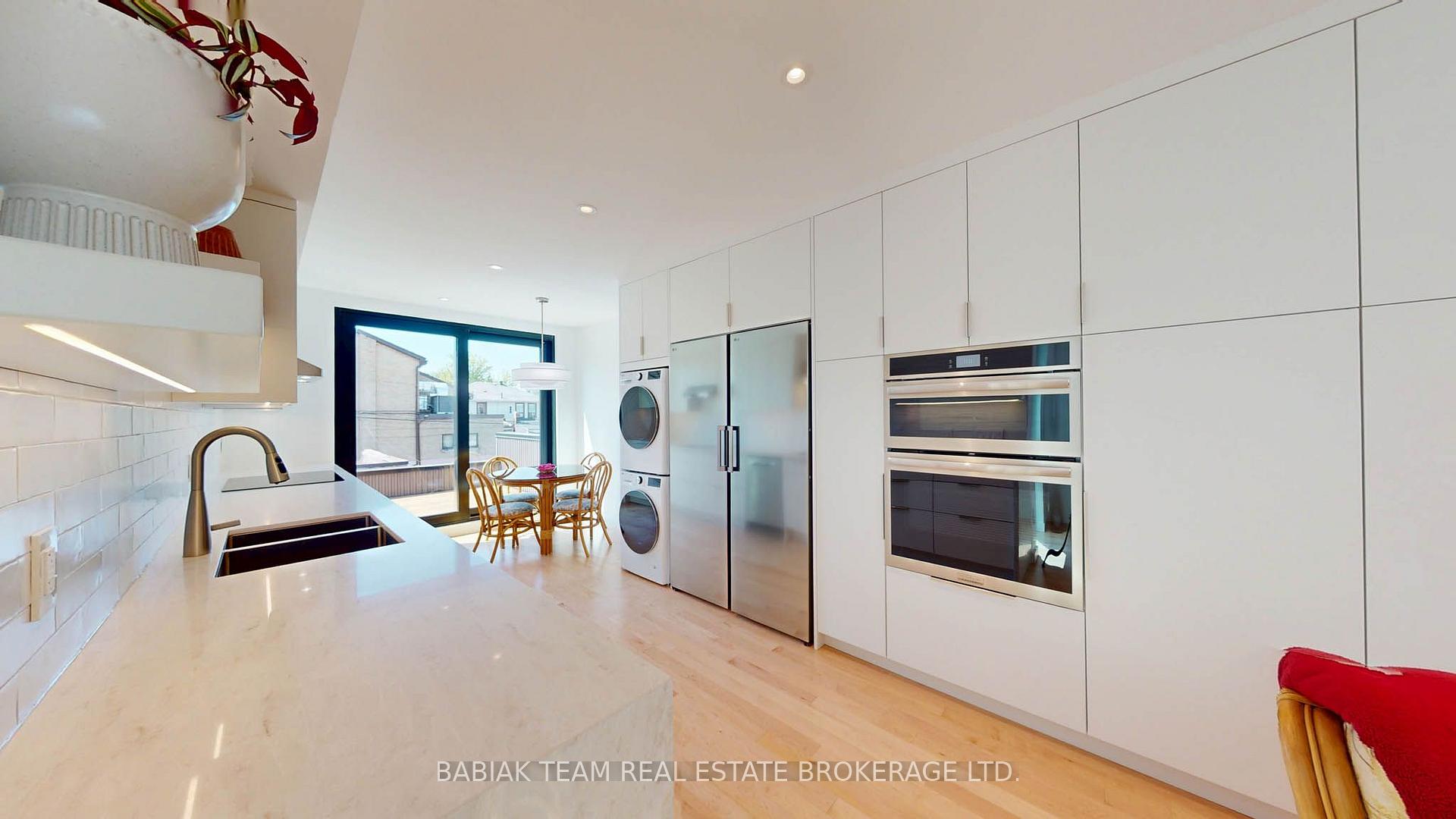 Upper - 149 Maria Street, Toronto 2