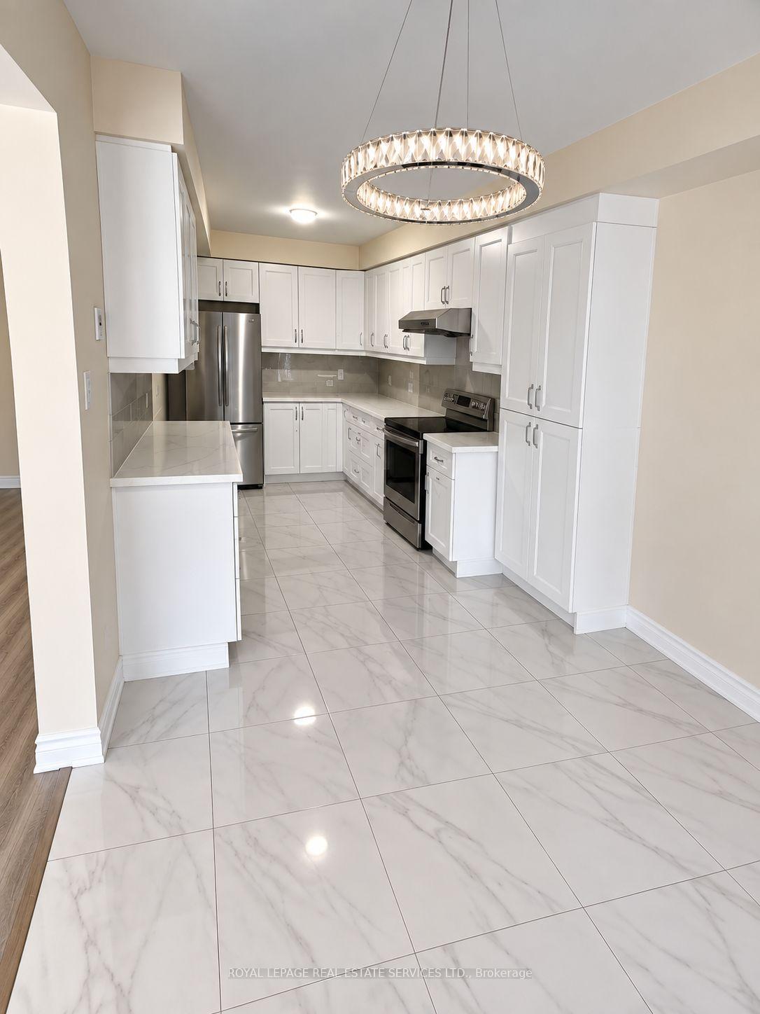 742 Winterton Way, Mississauga 5