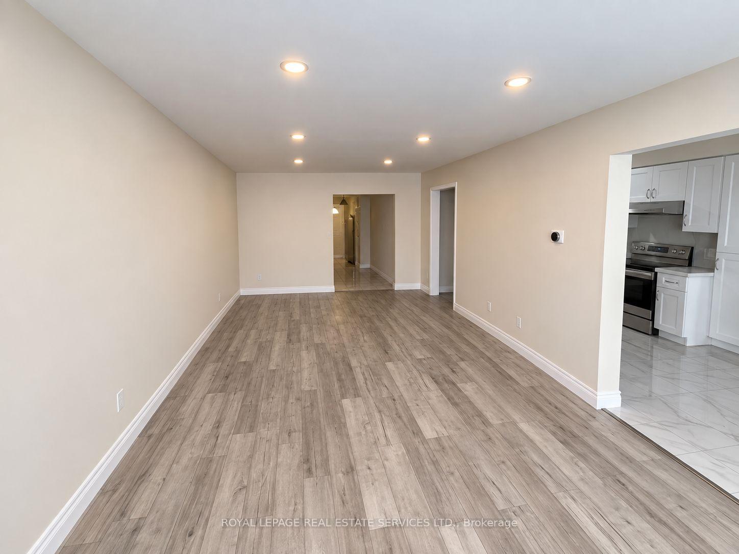 742 Winterton Way, Mississauga 4
