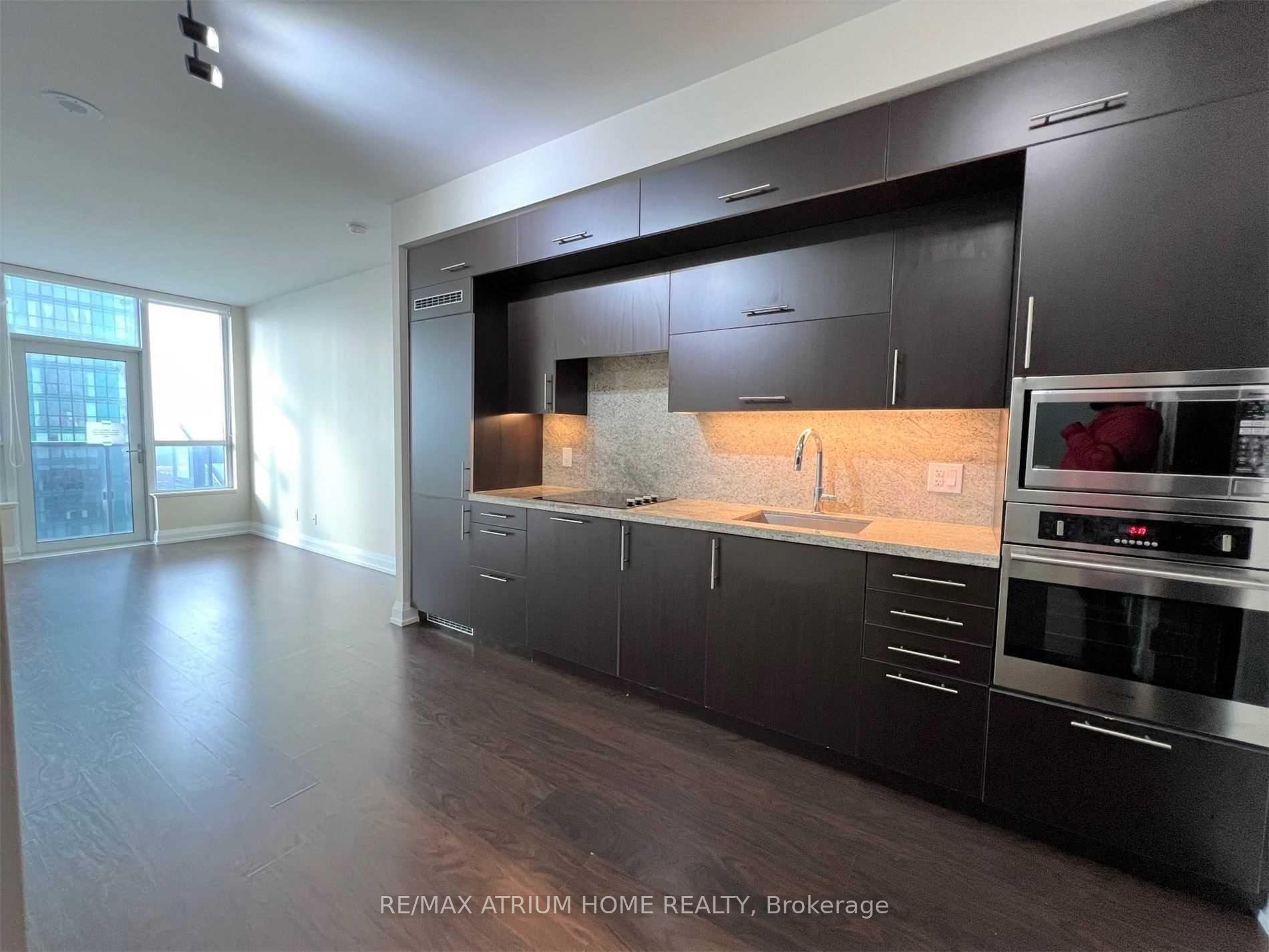 3211 - 2 Anndale Drive, Toronto 3