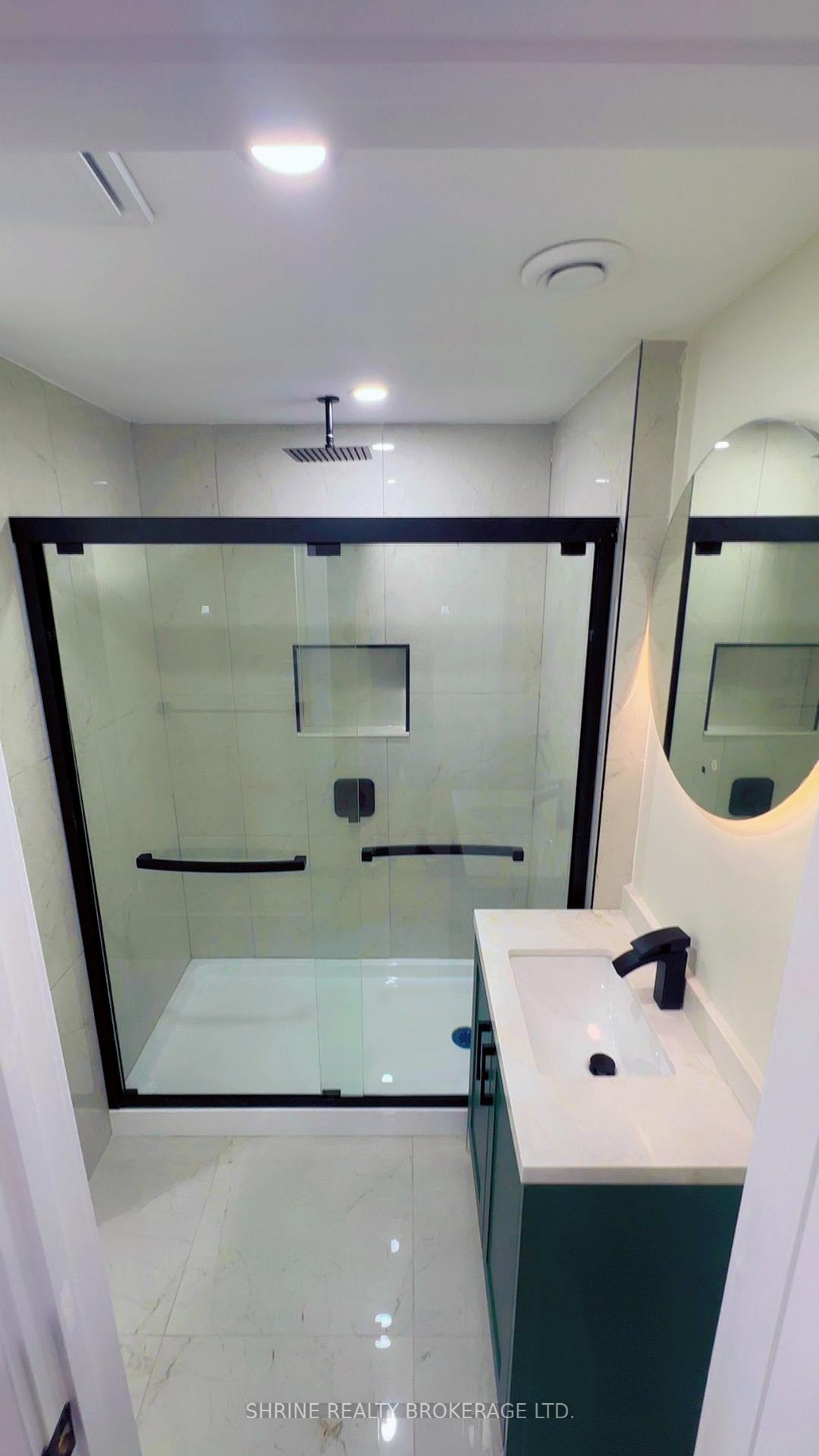 Basement - 3843 Petalpath Way, London South 4