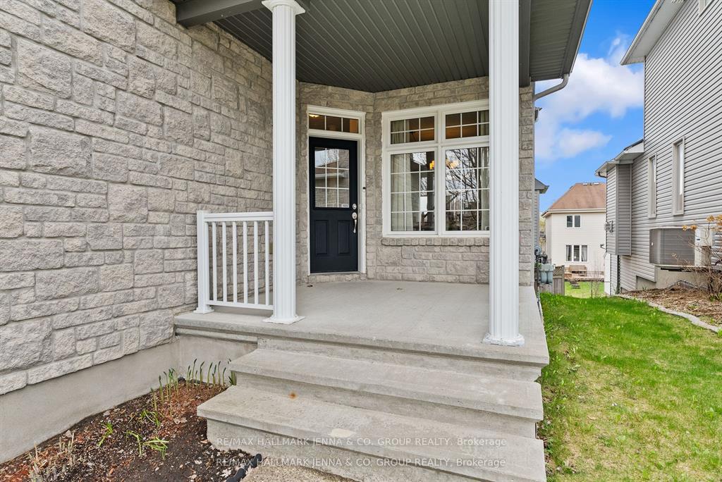 281 Topaze Crescent, Clarence-Rockland 2