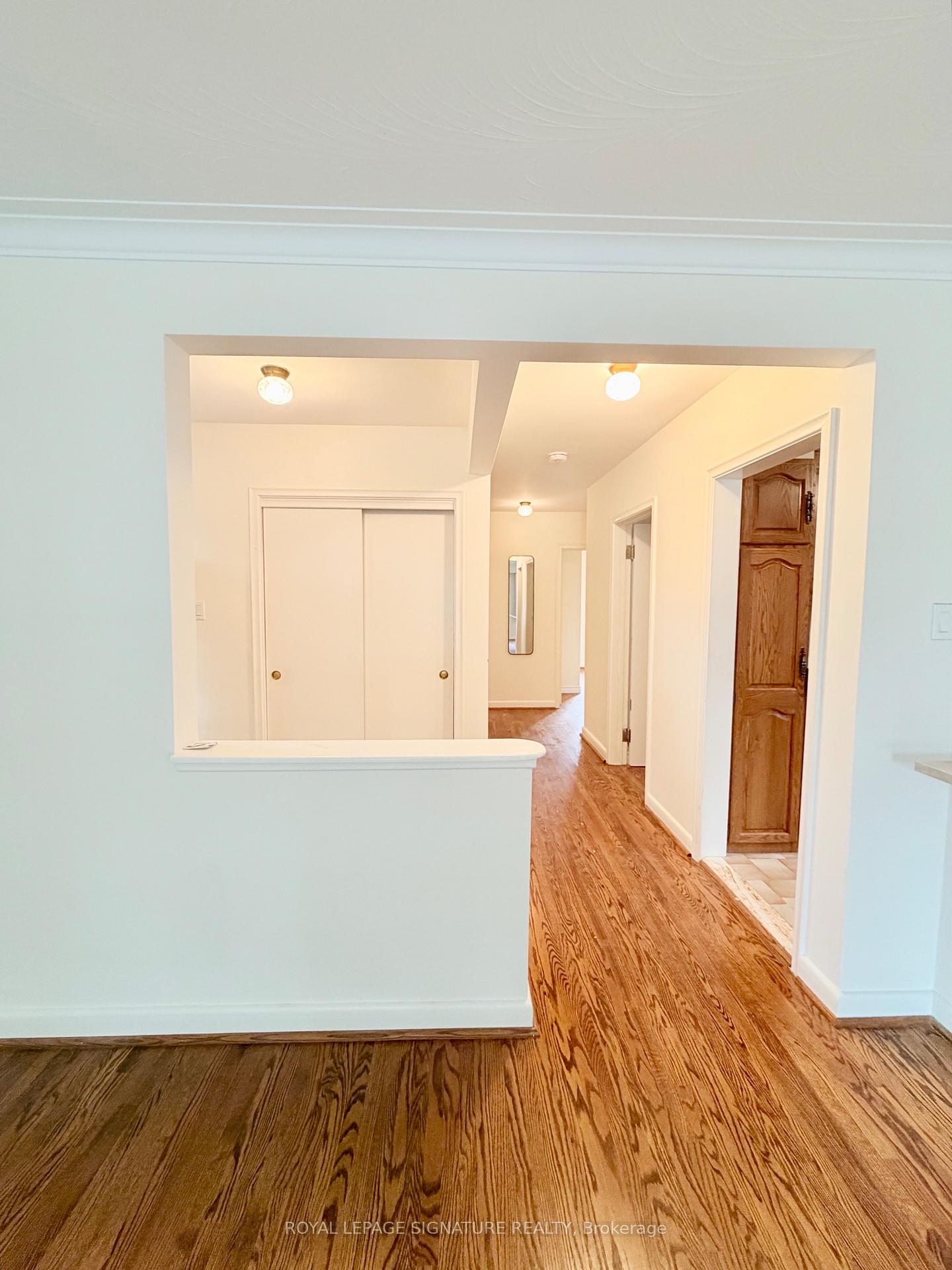 Main - 3 Avery Avenue, Toronto 5