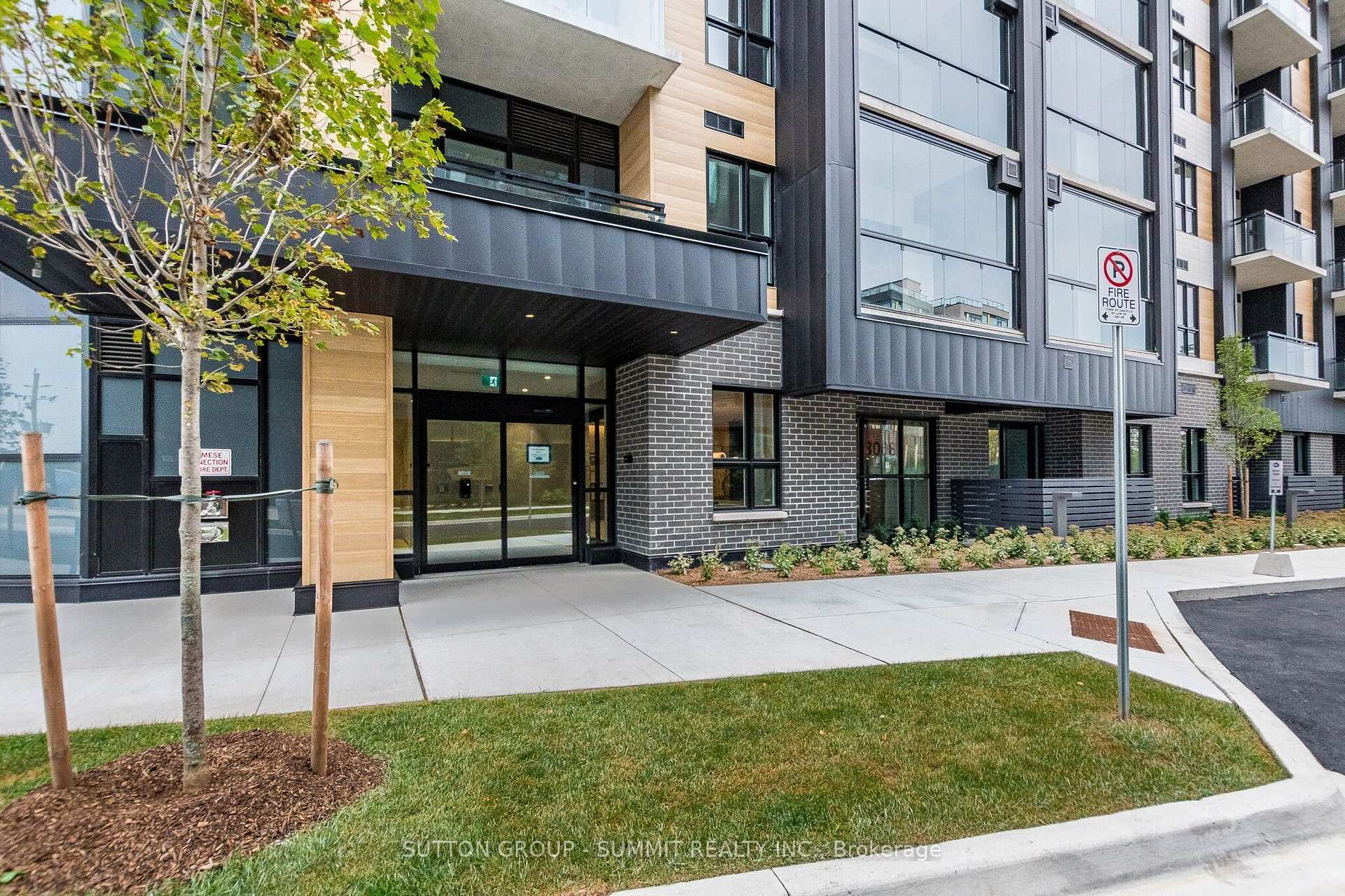 421 - 3008 William Cutmore Boulevard, Oakville 4