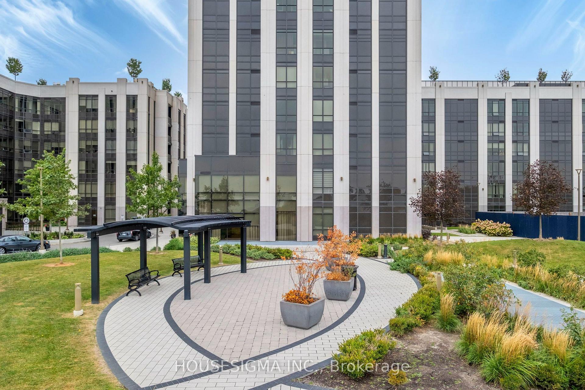 705 - 9085 Jane Street, Vaughan 3