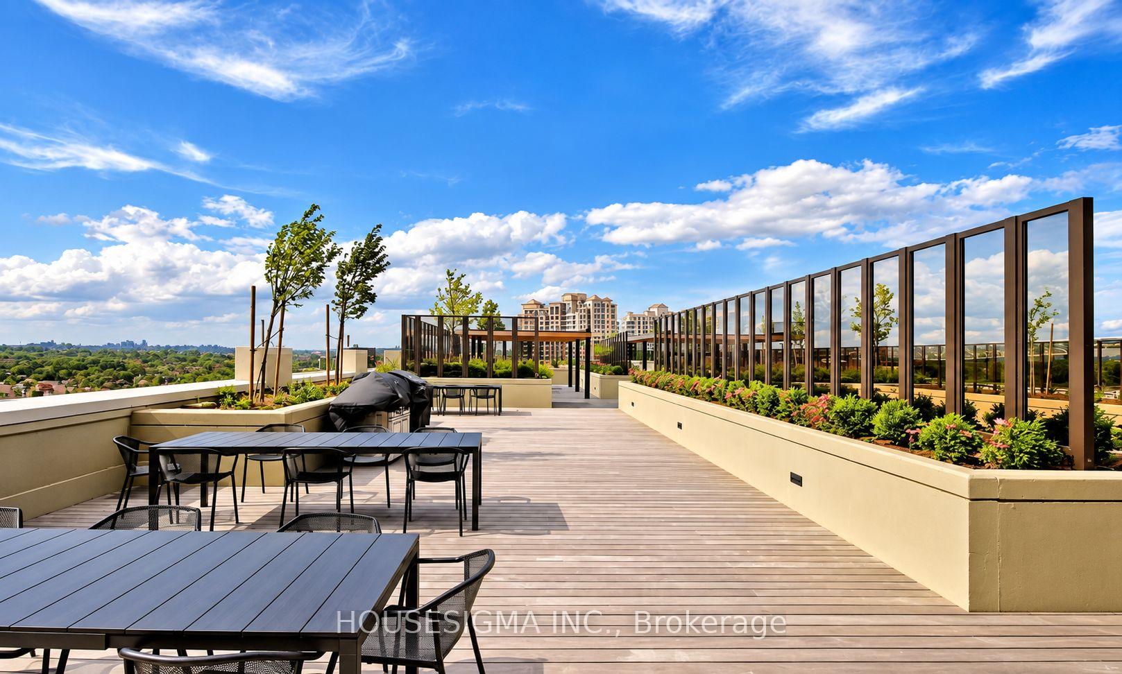 705 - 9085 Jane Street, Vaughan 2