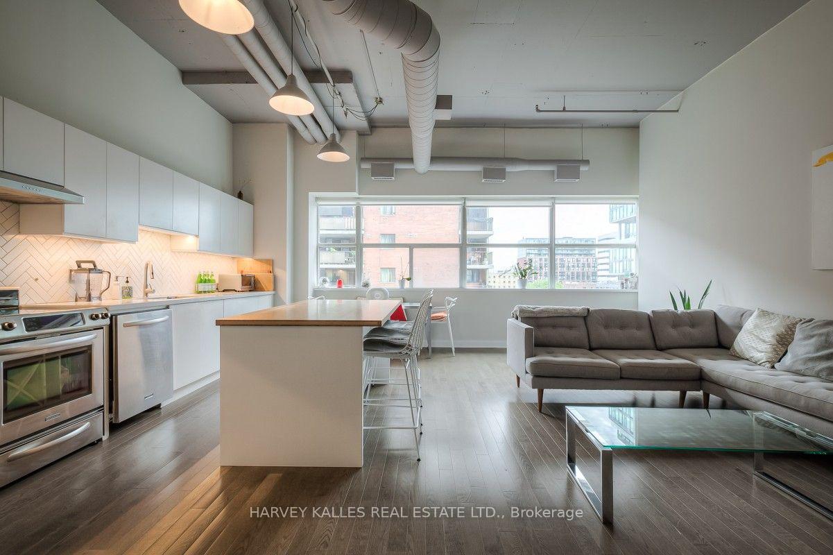 608 - 700 king Street W, Toronto 2