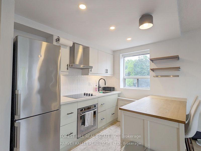 301 - 204 Kingston Road, Toronto 3