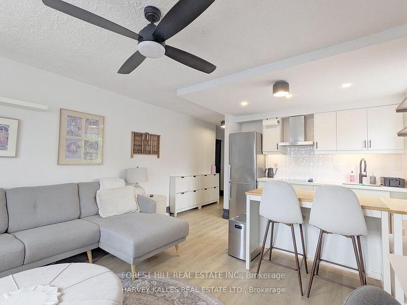 301 - 204 Kingston Road, Toronto 4