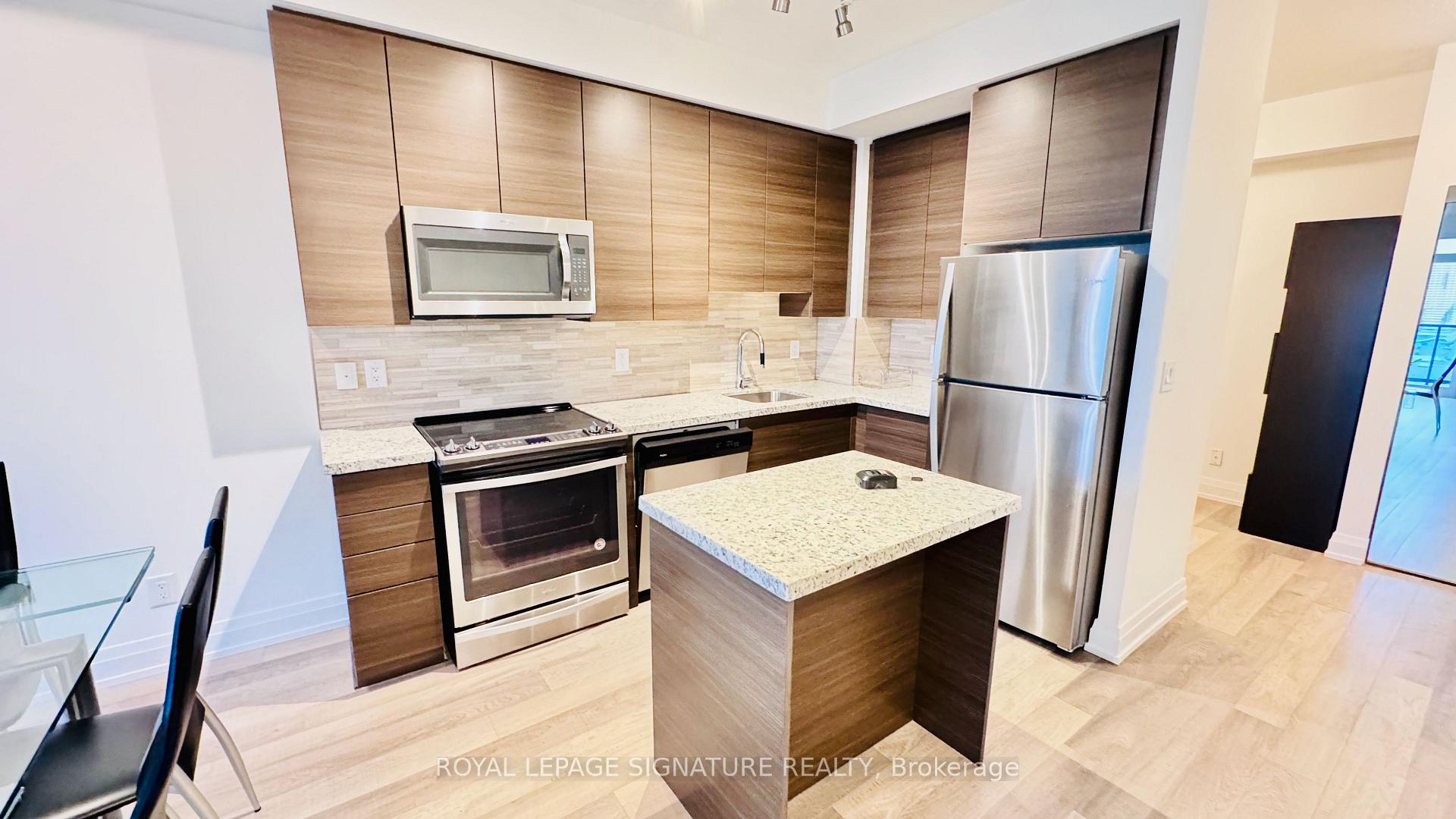 2206 - 3600 Hwy 7, Vaughan 5