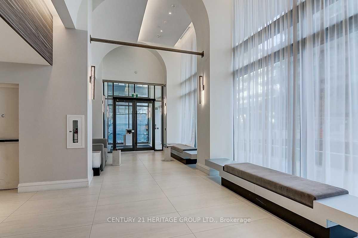 3609 - 39 Roehampton Avenue, Toronto 4