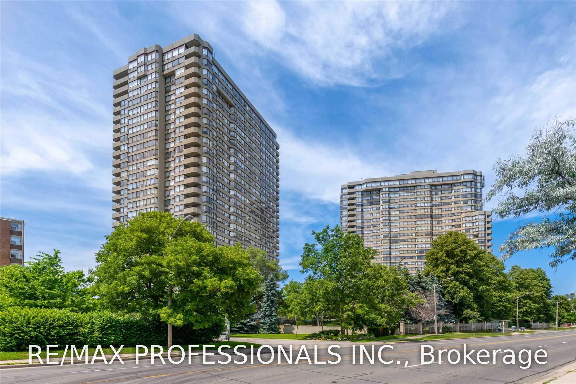 809 - 1300 Islington Avenue, Toronto