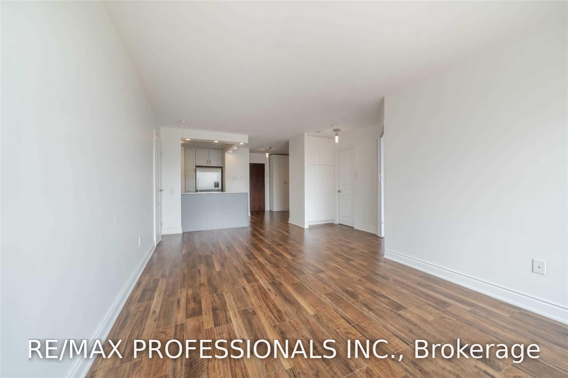 809 - 1300 Islington Avenue, Toronto 4