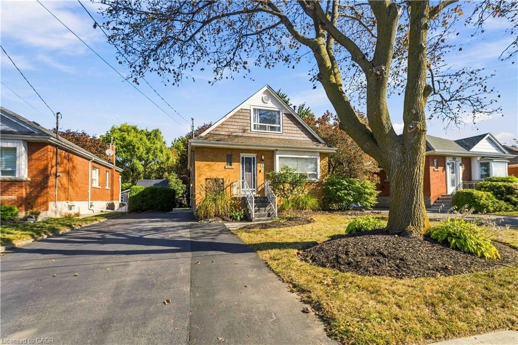 Main Floor - 41 Sharon Avenue, Hamilton 3