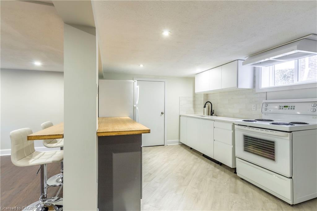 Lower - 146 Glencarry Avenue, Hamilton 4
