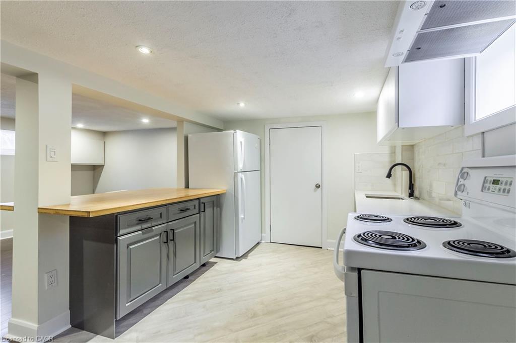 Lower - 146 Glencarry Avenue, Hamilton 3