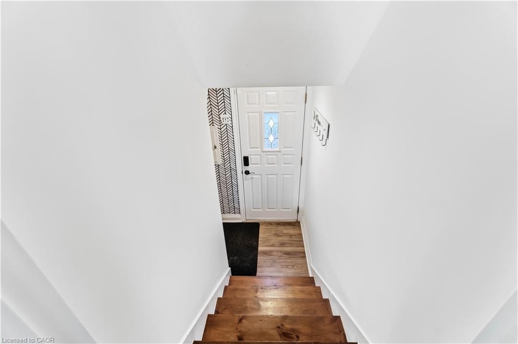Basement Unit - 41 Sharon Avenue, Hamilton 5